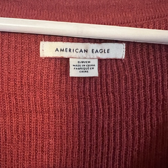American Eagle Women’s V-Neck Red Sweater - Picture 2 of 6